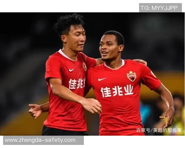 深圳网球队实力引发热议球迷对其表现和训练方式展开激烈讨论